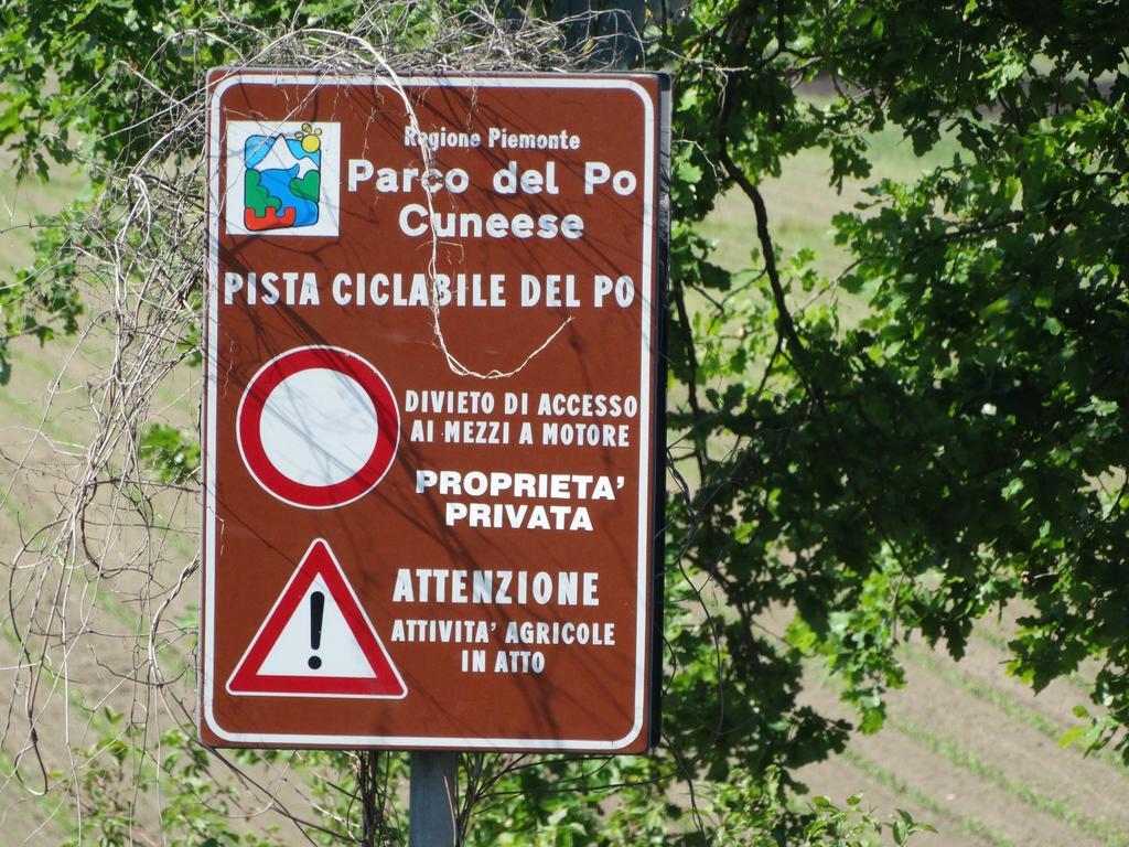 Agriturismo Casa De Colores Moretta Kültér fotó