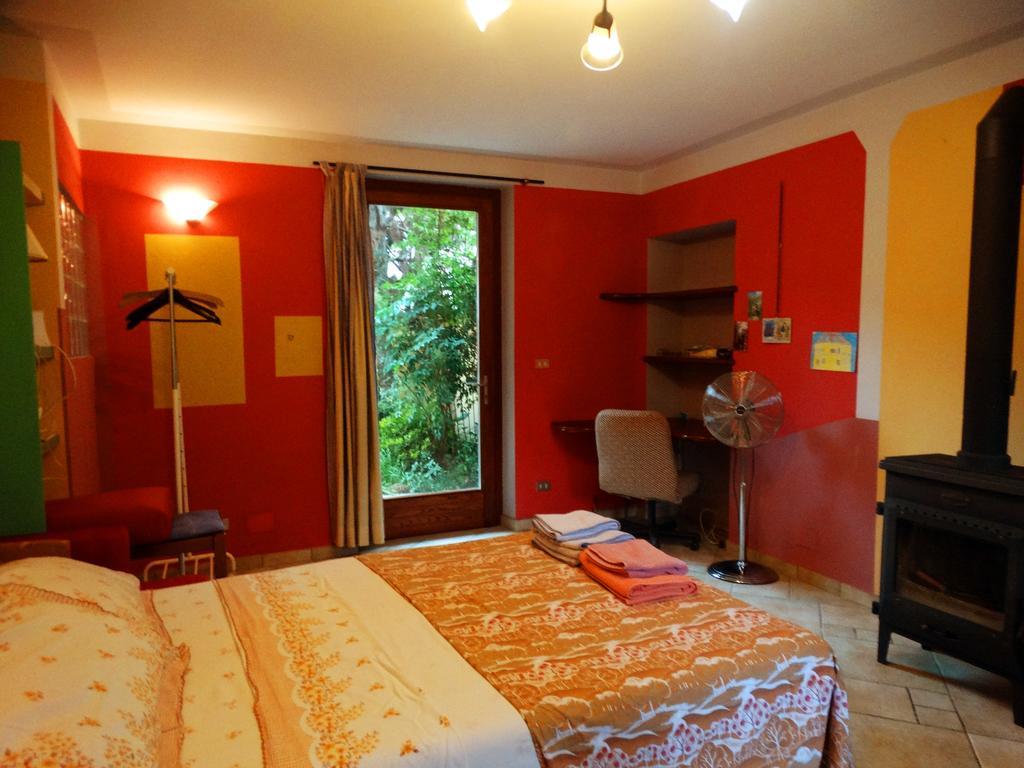 Agriturismo Casa De Colores Moretta Kültér fotó